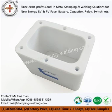 Casing seramik pelindung untuk fius kuasa